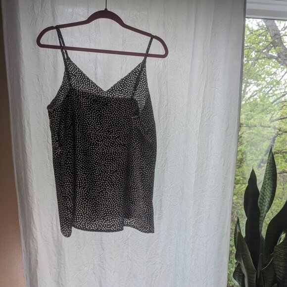 Gigio Size (Oversized) Medium Black and White Cami - Picture 13 of 13